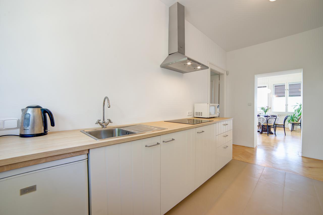 Nosislav Apartments Eksteriør billede